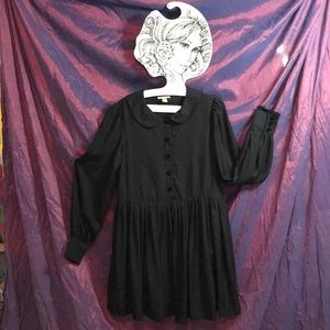 Black long sleeve dress.